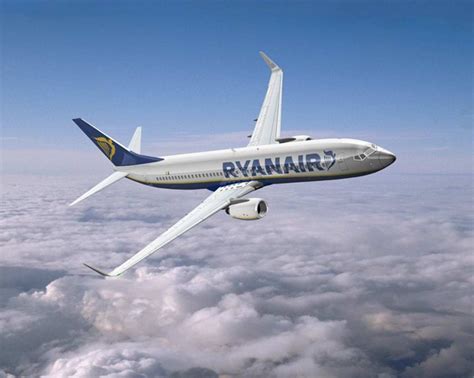 Ryanair e l aumento di 2 euro previsto dal 4 Aprile ...