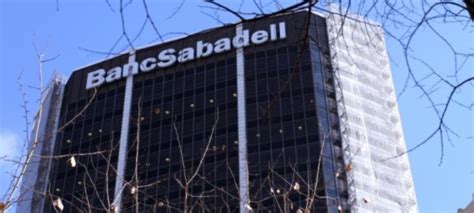 Sabadell amplía capital en 1.400 millones y da entrada a ...