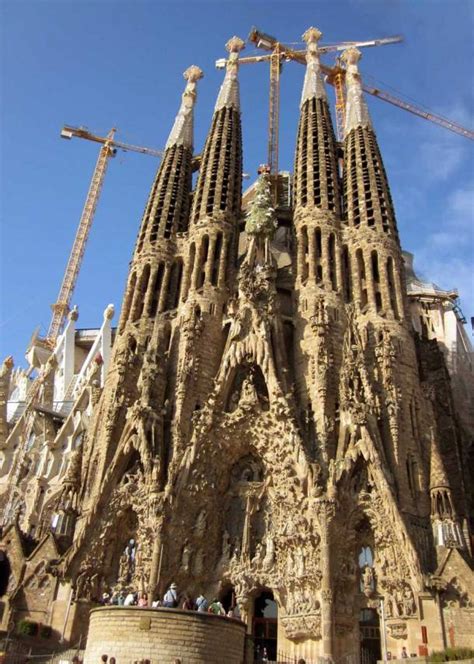 Sagrada Familia Barcelona Facts