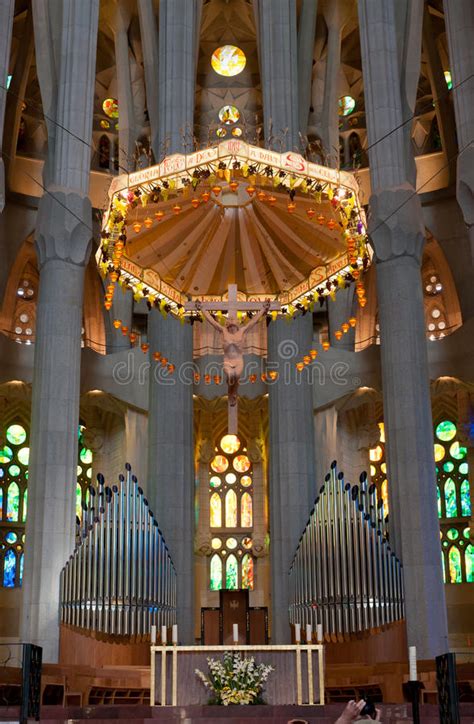 Sagrada Familia Cathedral Altar Editorial Stock Image ...