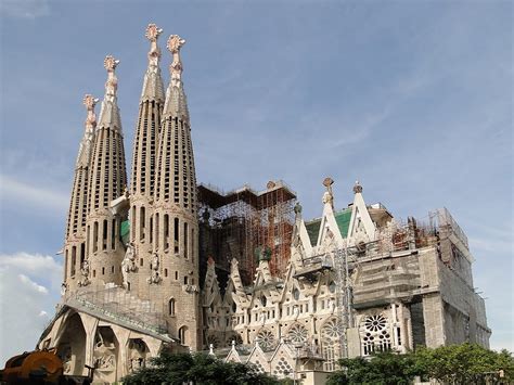 Sagrada Família – Wikipedia