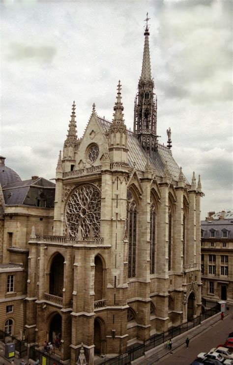 Sainte Chapelle, Paris. GÓTICO RADIANTE. Los edificios ...