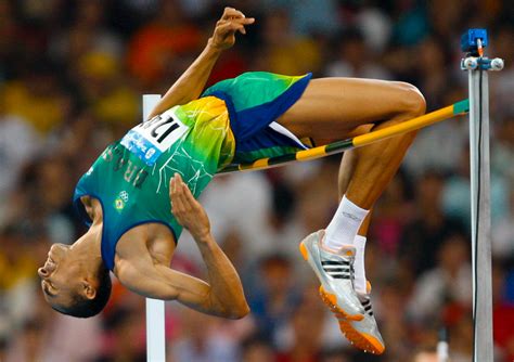 Saltos | Atletismo na Júlio Dinis   Ovar
