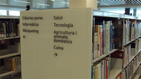 Sant Cugat del Vallès. Biblioteca Mira sol Marta ...