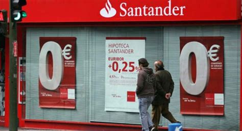 Santander ahorrará 520 millones al integrar Banesto y ...