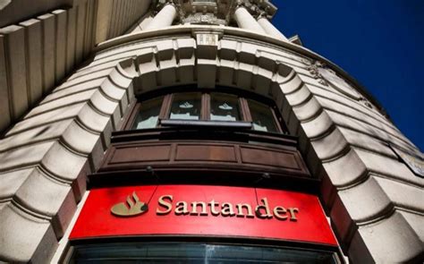 Santander, condenado a devolver 1,7 millones a una ...