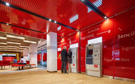 Santander empezará a abrir sucursales por las tardes ...