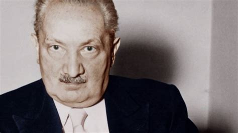 Sarcasmes de Thomas Bernhard sur Heidegger et réaction de ...
