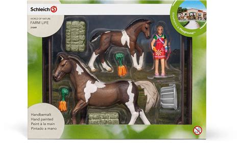 Schleich Horse Feeding Playset   Horses   Farm Toys Online