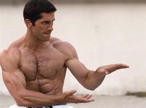 Scott Adkins Workout Routine And Diet To Pack On Muscle ...