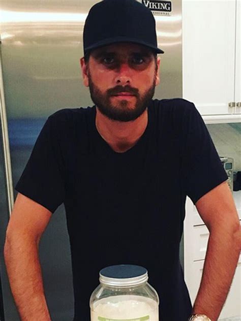 Scott Disick mocked by fans after cringeworthy Instagram fail
