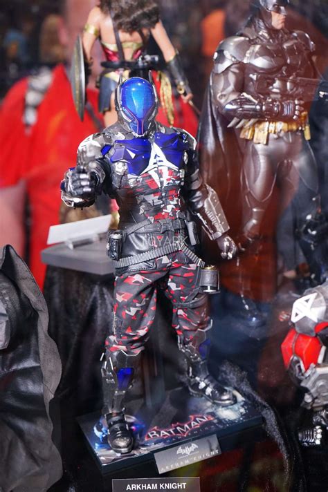 SDCC 2017 Gallery   Hot Toys DC Movies and Video Games ...