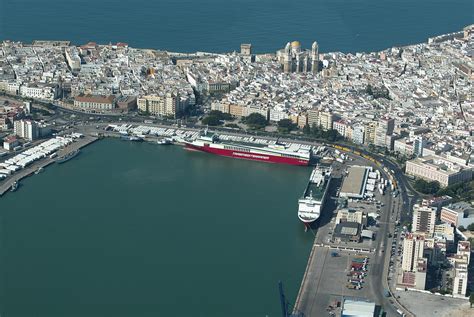 Sea transportation   Official tourism website of Cádiz