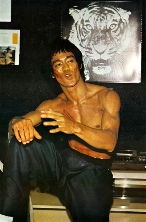 Sector Ecuánime: Bruce Lee y su postura filosófica