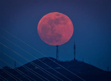 See Stunning Photos of the 2018 ‘Super Blue Blood Moon’ | Time