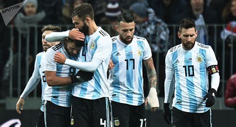 Selección argentina presenta a 23 jugadores elegidos para ...