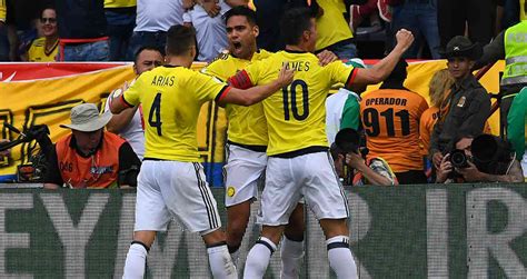 Selección Colombia cae dos lugares en el ranking Fifa ...