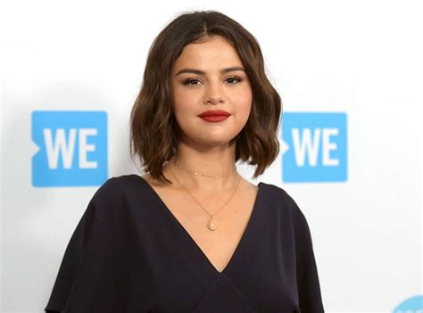 Selena Gomez Bonds With Young Fan Over Kidney Transplant ...