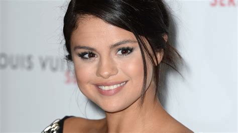 Selena Gomez: I was in rehab after chemo for my lupus, you ...