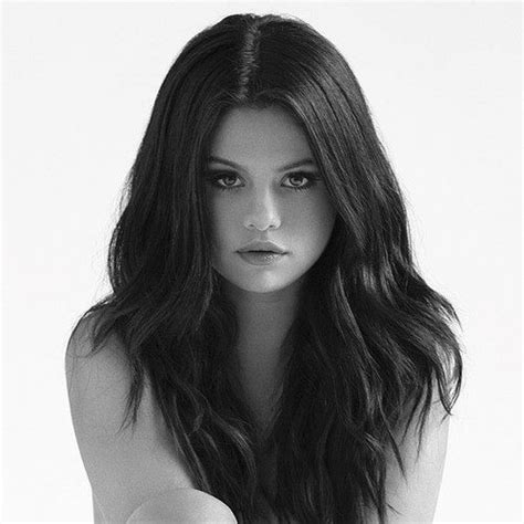 Selena Gomez New Songs, Download Selena Gomez Best & Hit ...