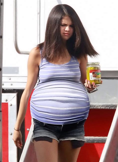 Selena Gomez Pregnant | best 25 selena gomez pregnant ...