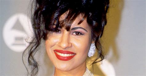 Selena Is Getting a Star on the Hollywood Walk of Fame ...