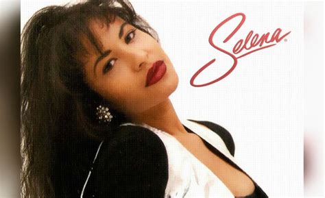 Selena Quintanilla Wax Statue Petition: Fans Want Queen Of ...