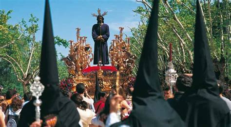 Semana Santa de Sevilla, fêtes, célébrations en Espagne.