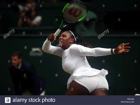 Serena Williams Wimbledon Stock Photos & Serena Williams ...