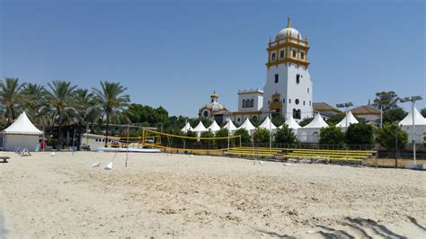 «Sevilla Beach»: la ciudad ya tiene «playa» este verano