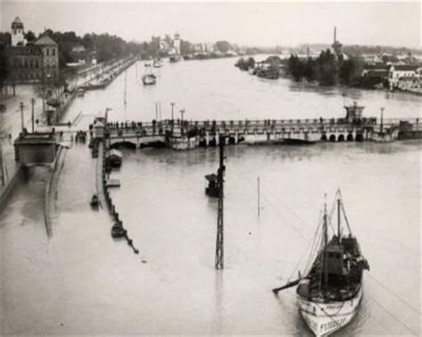 Sevilla Metrópolis Utópica: inundación en Sevilla de 1961