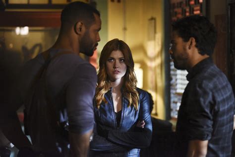 Shadowhunters 2x07  How Are Thou Fallen” Synopsis, Photos ...