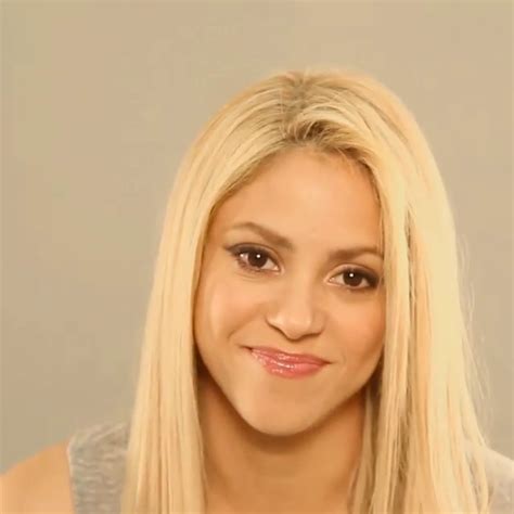 SHAKIRA GALLERY: Capturas del video de Shakira en Instagram
