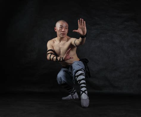Shaolin Kung Fu Monk Shi Xing Wu © Shaolin Martial Arts ...