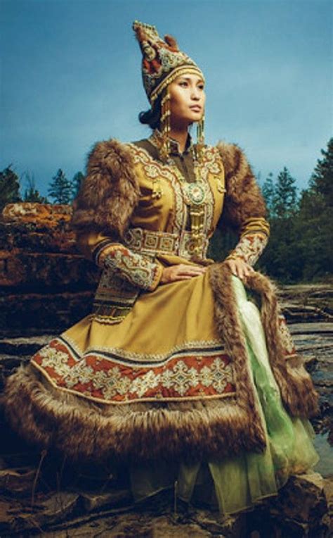 Siberian national costumes Yakutia Russia | Culture ...