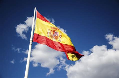 Significado de la bandera y el escudo de España   unComo