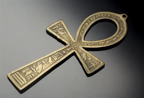 Significado de la Cruz Egipcia o Ank | Esoterismos.com