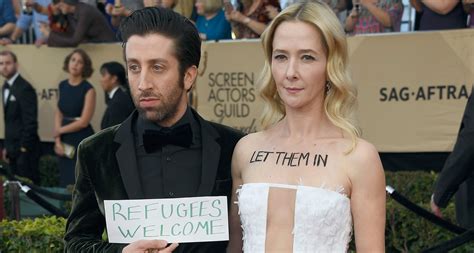Simon Helberg & Wife Jocelyn Protest Immigration Ban at ...