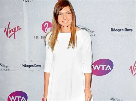 Simona Halep: I did breast reduction for tennis   Sports