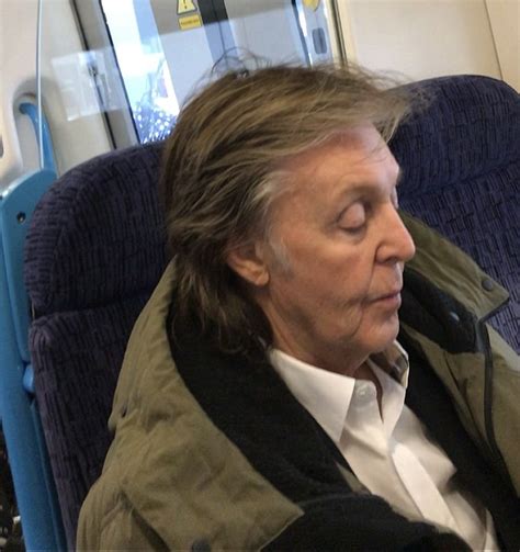 Sir Paul McCartney stuns commuters choosing second class ...