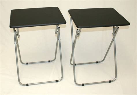 Small Folding Table Very Comfortable | HomeFurniture.org