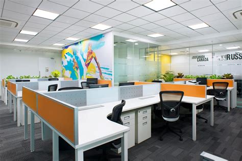 Small Modern Office Design of IIFL Offices – Pune | Zyeta ...