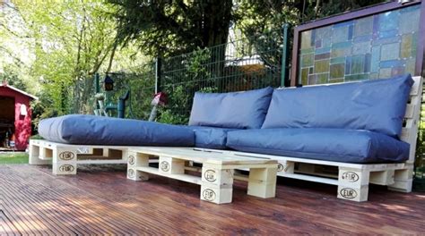 Sofa con palets   una maravilla de diseño funcional y cómoda