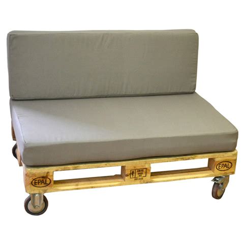 Sofa palet gris de madera con ruedas y cojín para exterior ...
