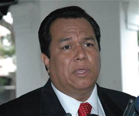 Solicita abogado panameño extradición de Posada Carriles y ...