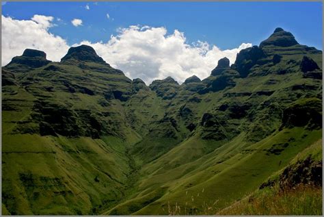 SOUTH AFRICA: The Drakensberg Mountains are definitely one ...