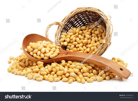 Soybean Isolated On White Background Stock Photo 129784745 ...