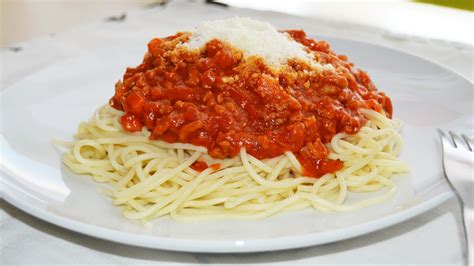 Spaghetti Bolognese   Easy Italian Pasta Recipe   YouTube