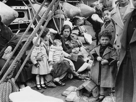 Spain   1936 39.   GC   Refugiados de la Guerra Civil ...