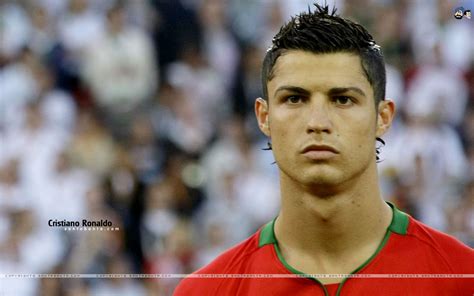 SPORTS GALLERY: Cristiano Ronaldo Information